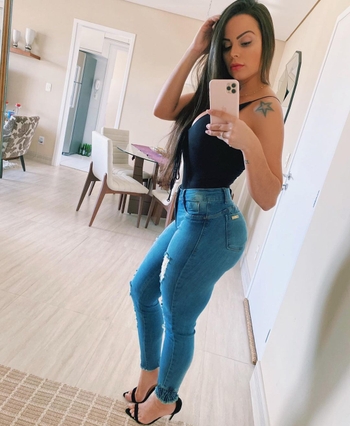 Victória Villarim