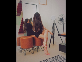  alt="Bruna Gomes"