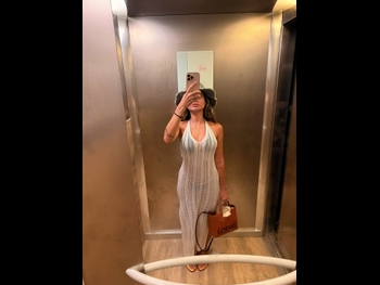  alt="Bruna Gomes"