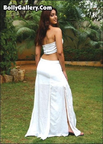 Ileana D'Cruz
