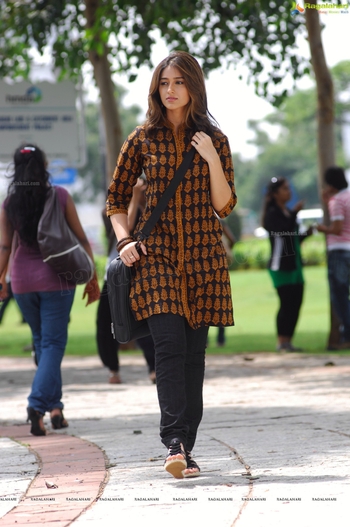 Ileana D'Cruz