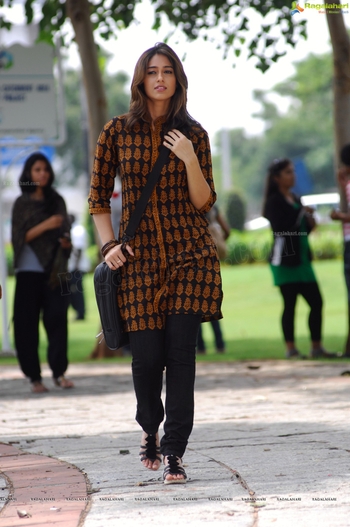Ileana D'Cruz