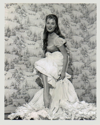 Belinda Lee