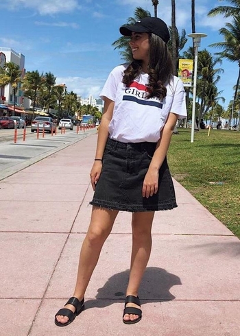 Matilde León