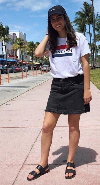 Matilde León