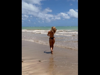  alt="Leticia Medina"