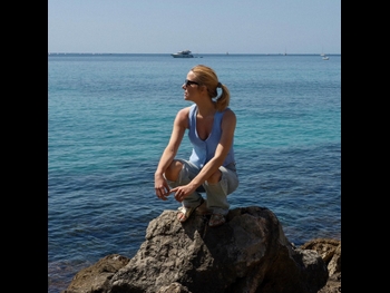  alt="Stephie Muller-spirra"