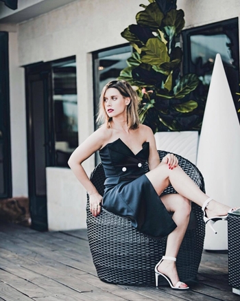 Manuela Vellés