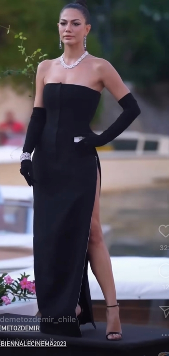 Demet Özdemir