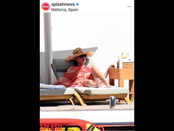  alt="Kris Jenner"