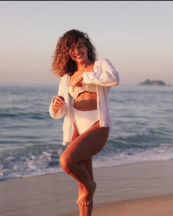 Juliane Araújo