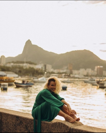 Juliane Araújo