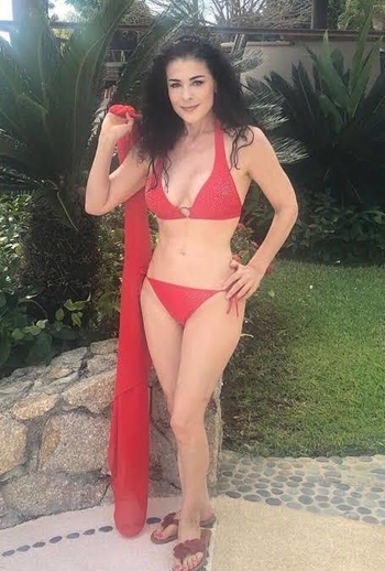 Lourdes Munguía