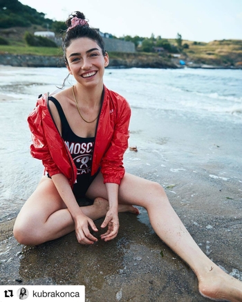 Hazar Ergüclü