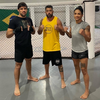 Viviane Araujo