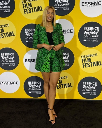LaChina Robinson
