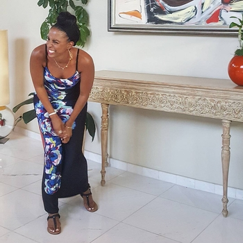 LaChina Robinson