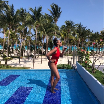LaChina Robinson