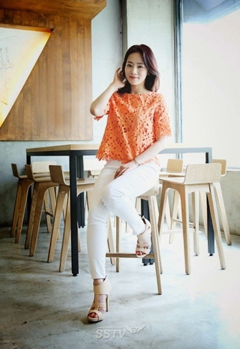 Yoon Ah-jung
