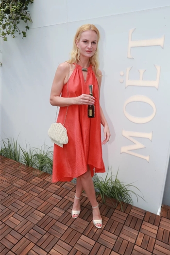 Iva Pazderková