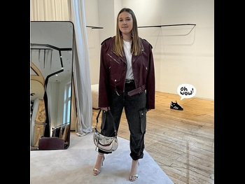  alt="Helena Bailly"