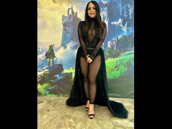  alt="Jessica Angeles"