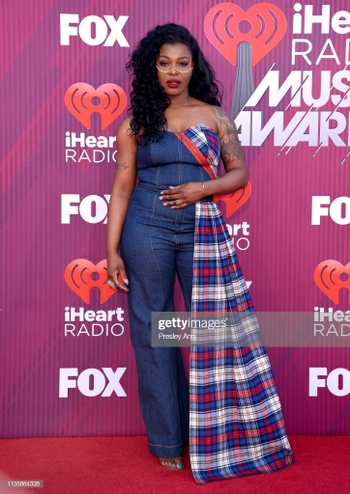 Ta'Rhonda Jones