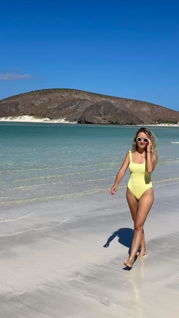 Cristina Obregón