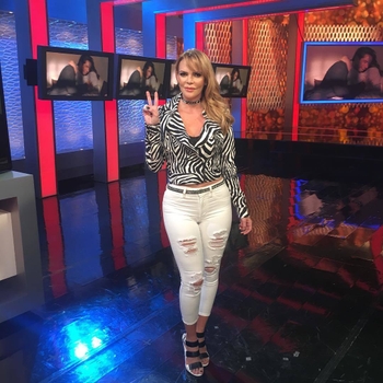 Aline Hernández