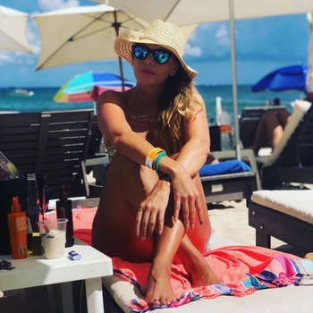 Aline Hernández
