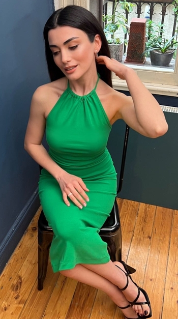 Özge Yagiz