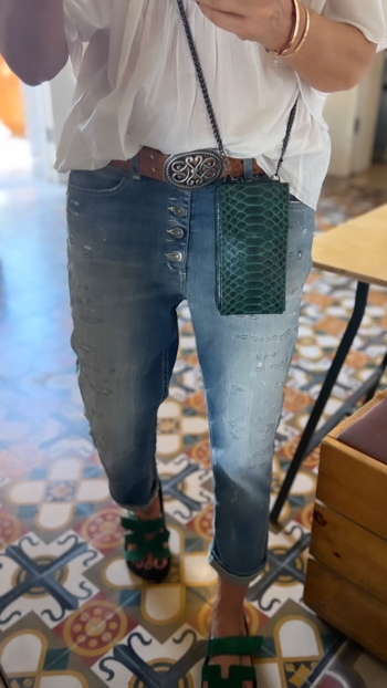 Véronika Loubry