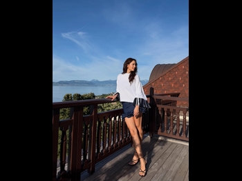  alt="Claudia Kim"