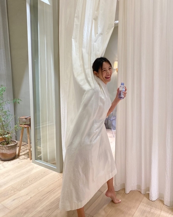 Claudia Kim