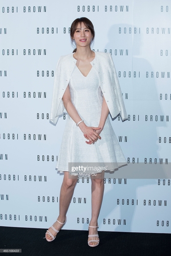 Claudia Kim