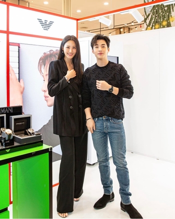 Claudia Kim