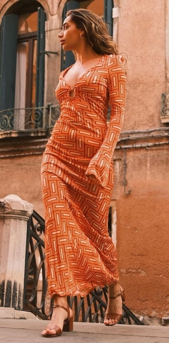Özge Özacar