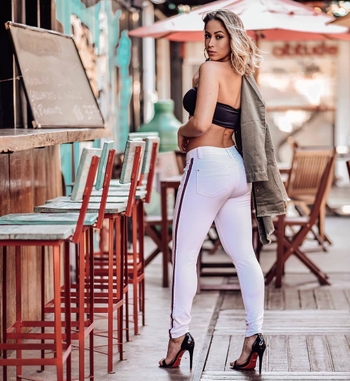 Carol Gonçalves