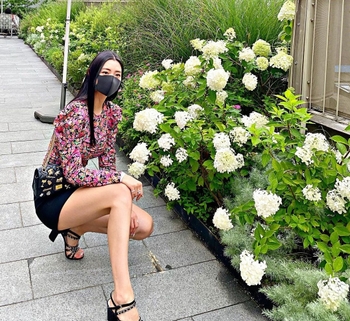Clara Lee