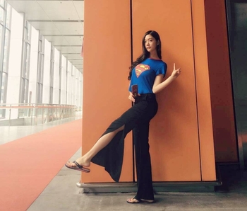 Clara Lee