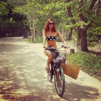 Khiêu Thi Huyên Trang
