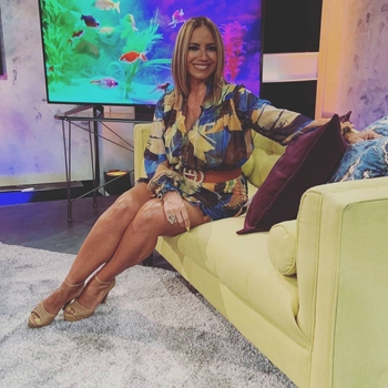 Melina León