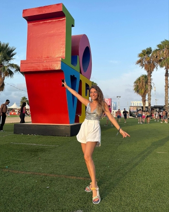 Flora González