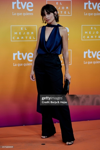 Verónica Echegui