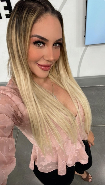 Alejandra Megan Arévalo