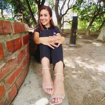 Alejandra Megan Arévalo