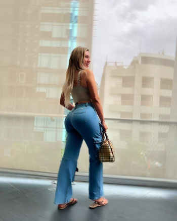 Alejandra Megan Arévalo