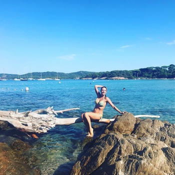 Ève Angeli