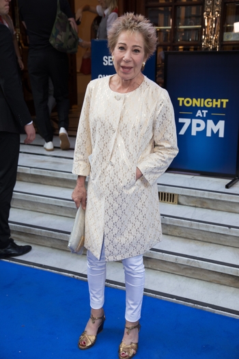 Zoë Wanamaker