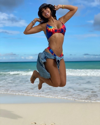 Manelyk González